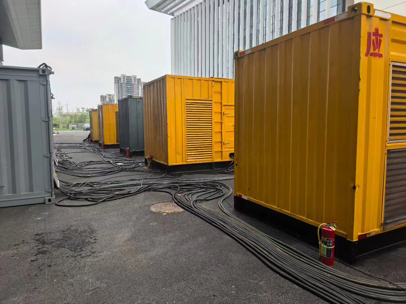 海陵不同季节柴油发电机组保养有哪些注意事项？