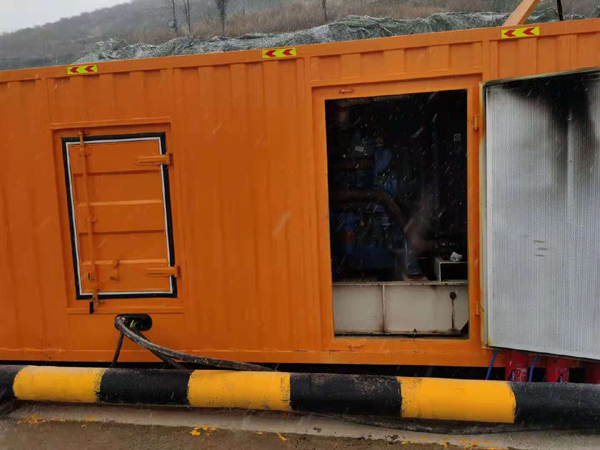 海陵发电机出租 发电机的工作原理介绍