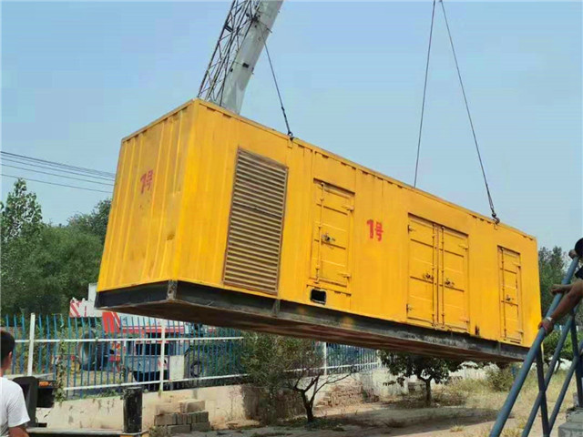 海陵300KW柴油发电机组油耗是多少？