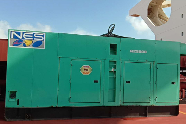 海陵如何检测发电机组中性点接地是否良好？