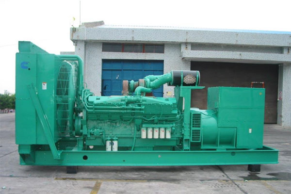 海陵工厂发电机应急发电时如何更准确地检查发电机状态？